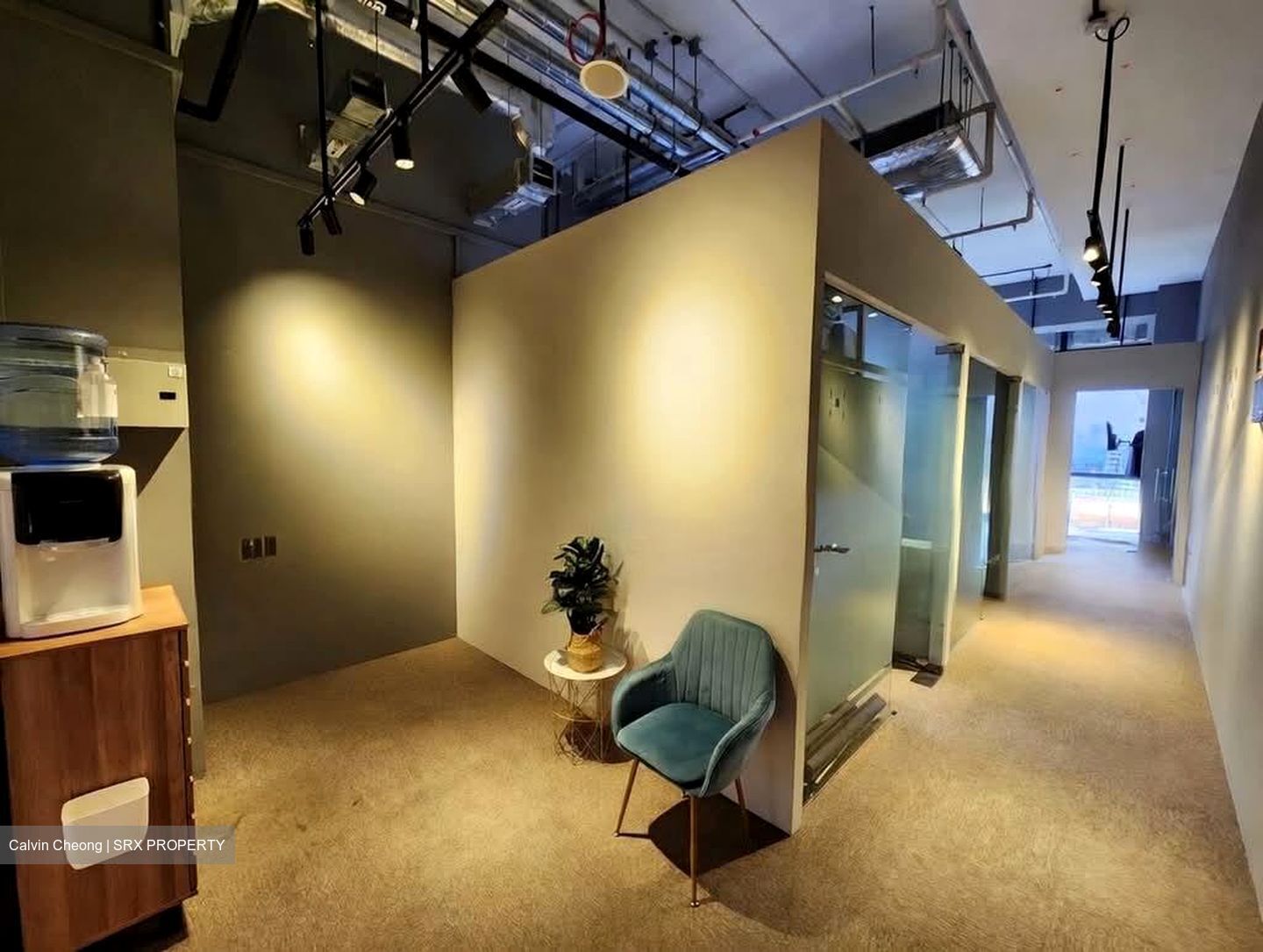 Woods Square (D25), Office #563159211
